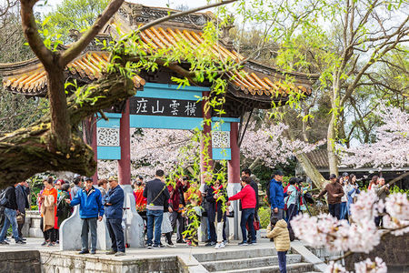 耀世平台注册：斛珠夫人方诸为何反对方海市留在都中 方海离开都中愿意揭秘<span